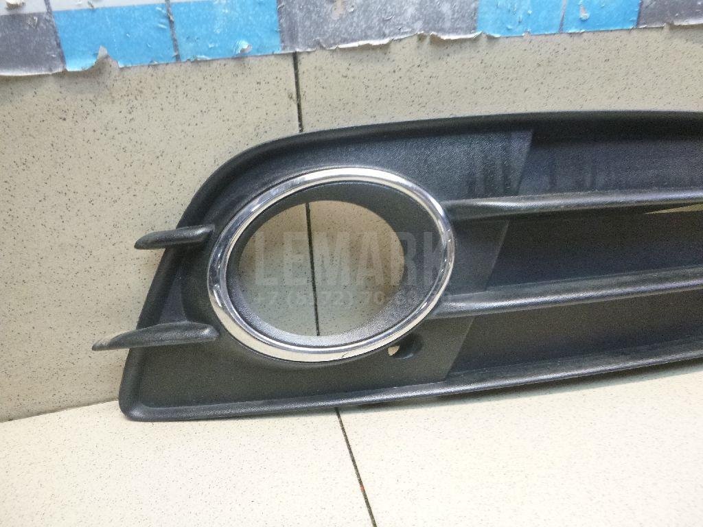 Решетка в бампер правая