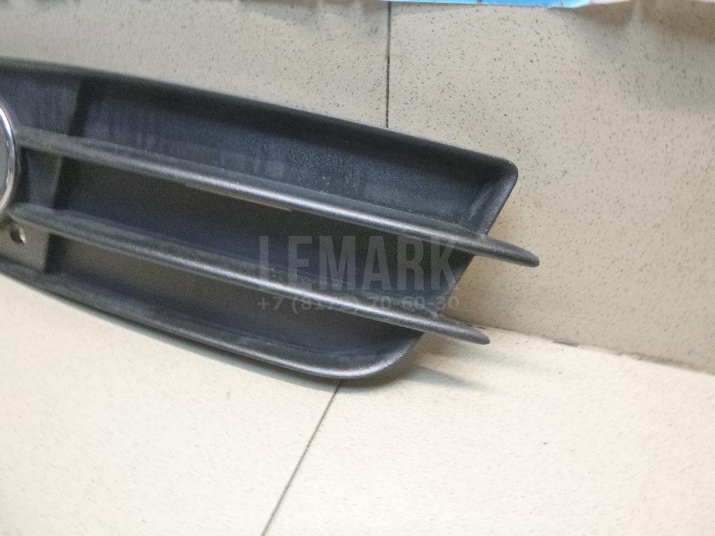 Решетка в бампер правая