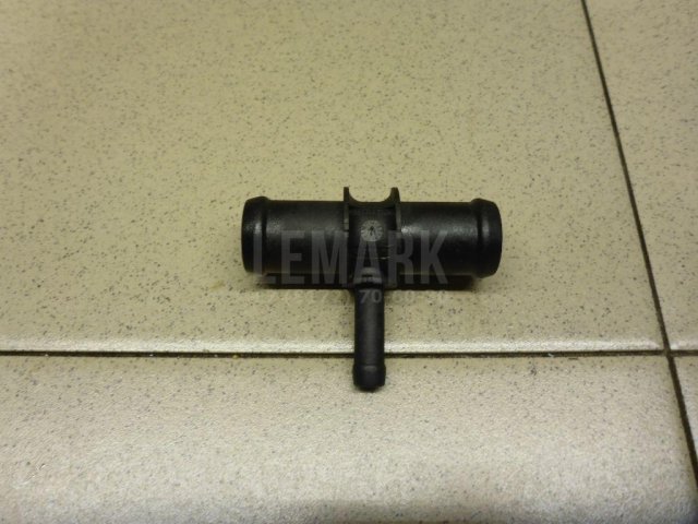 Тройник системы охлаждения