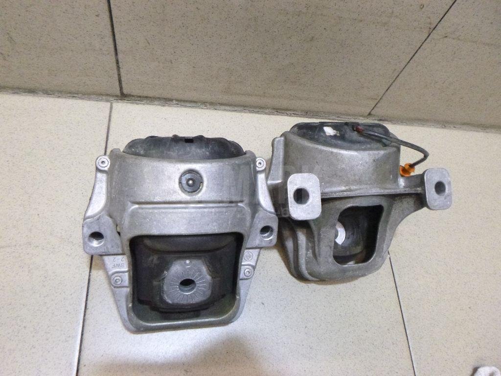 Опоры двигателя к-кт