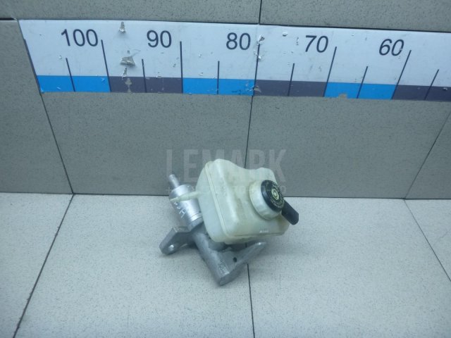 Цилиндр тормозной главный