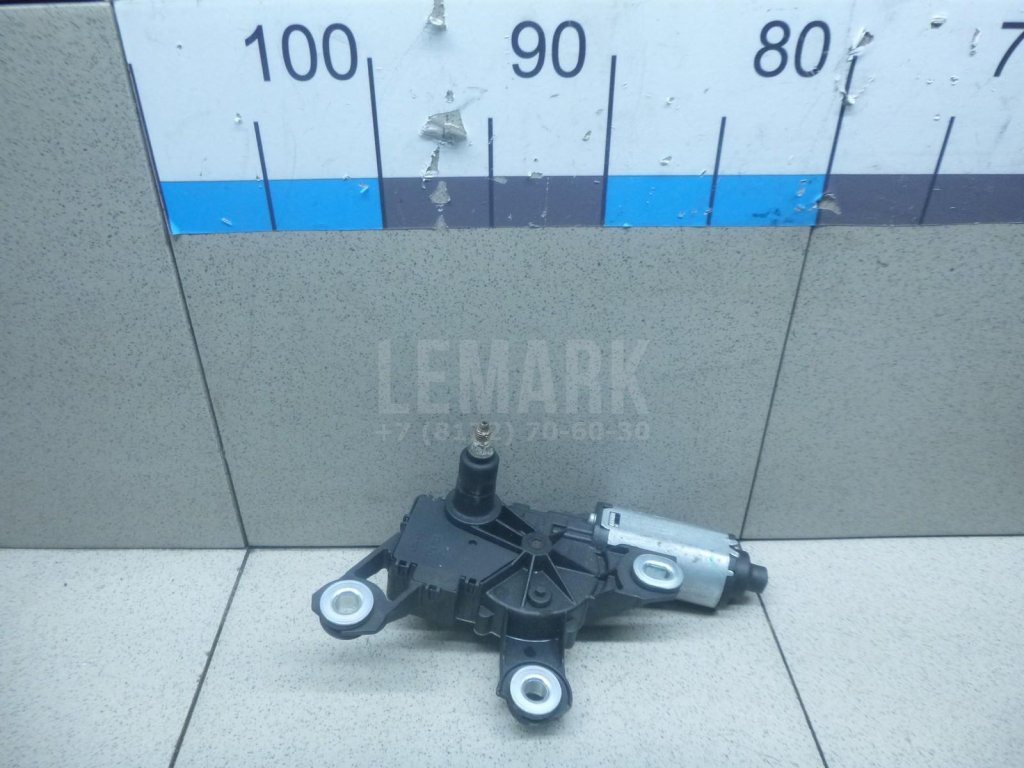 Моторчик стеклоочистителя задний