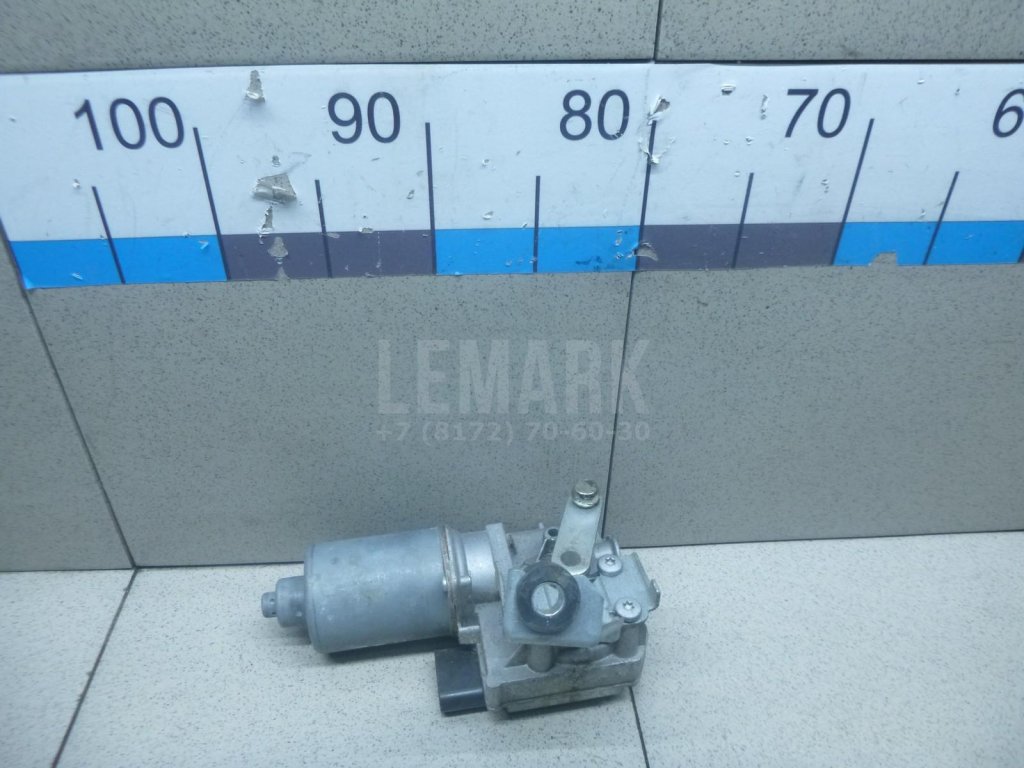 Моторчик стеклоочистителя передний