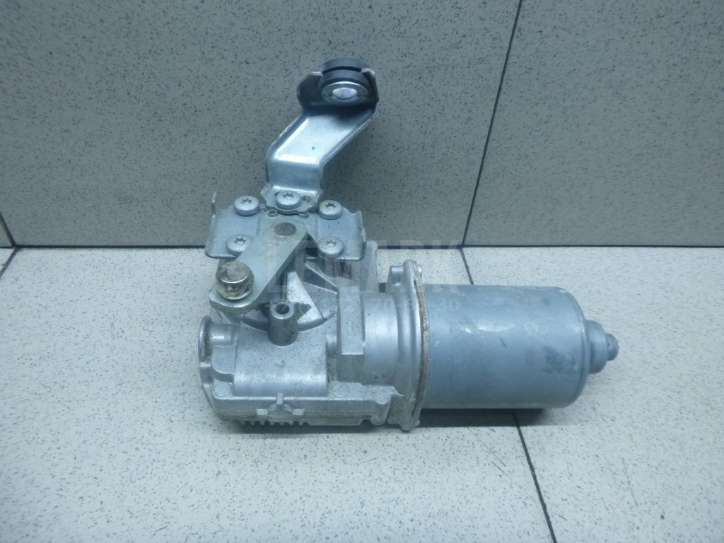 Моторчик стеклоочистителя передний