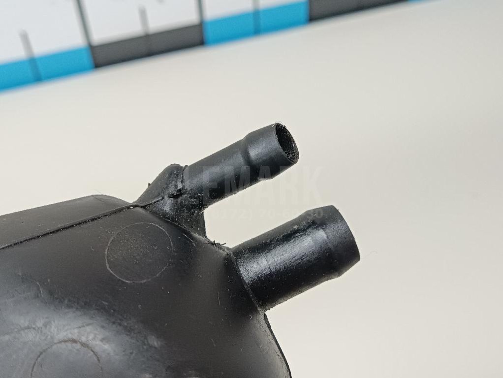 Бачок гидроусилителя