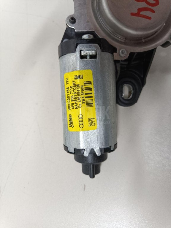 Моторчик стеклоочистителя задний