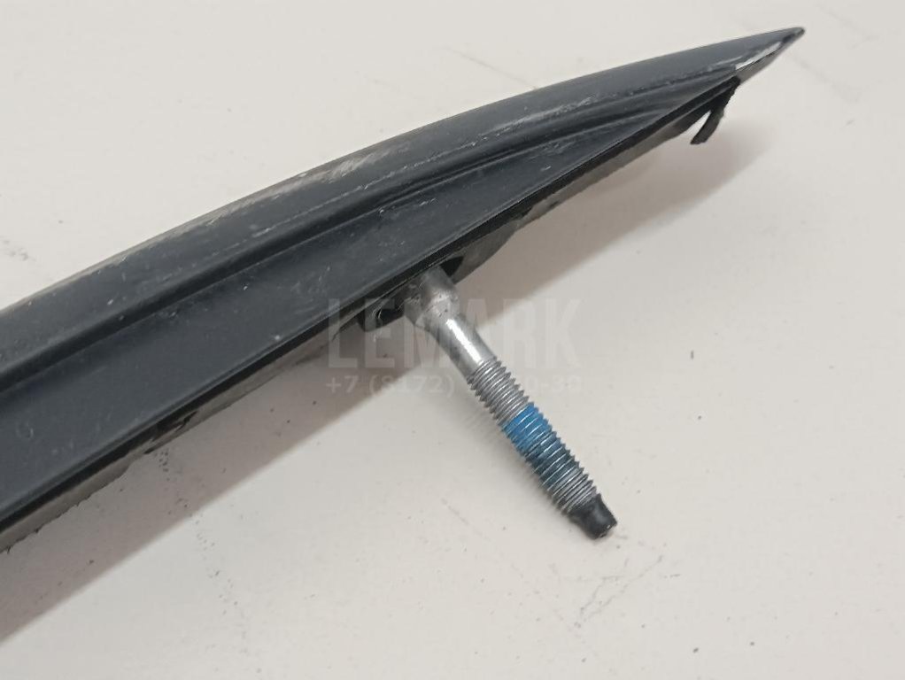 Рейлинг правый (планка на крышу)