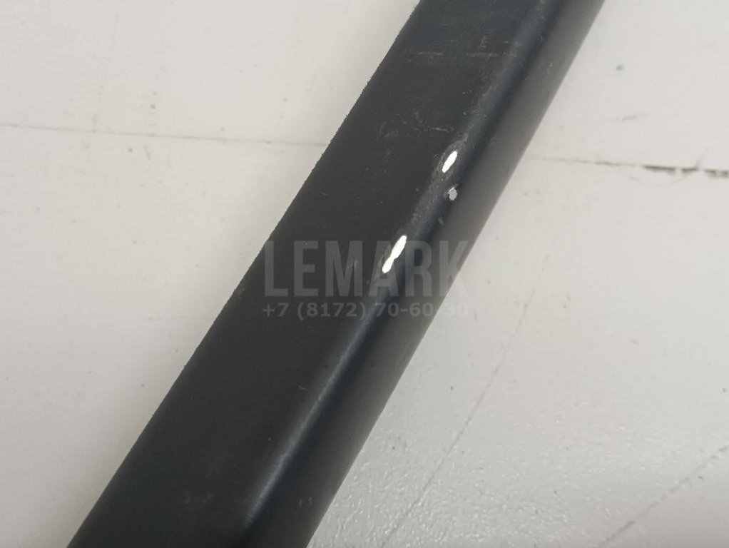 Рейлинг левый (планка на крышу)