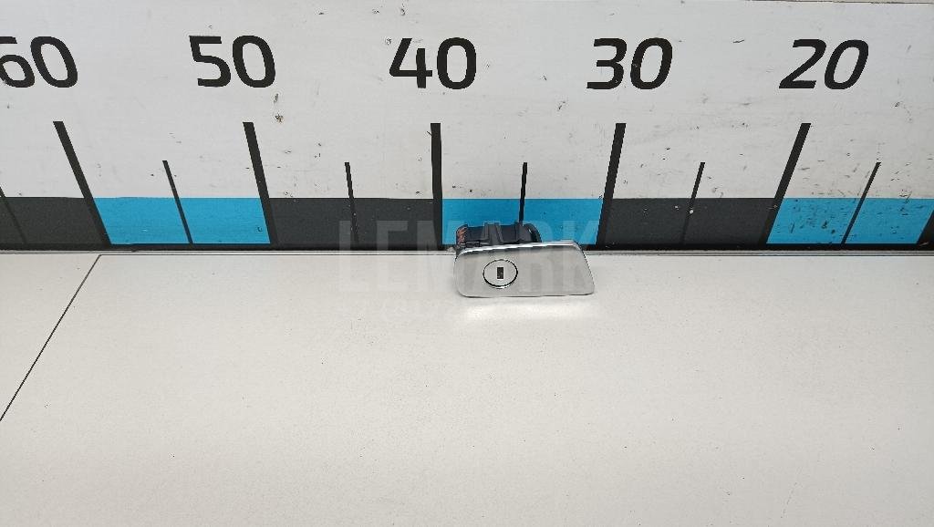 Ручка бардачка