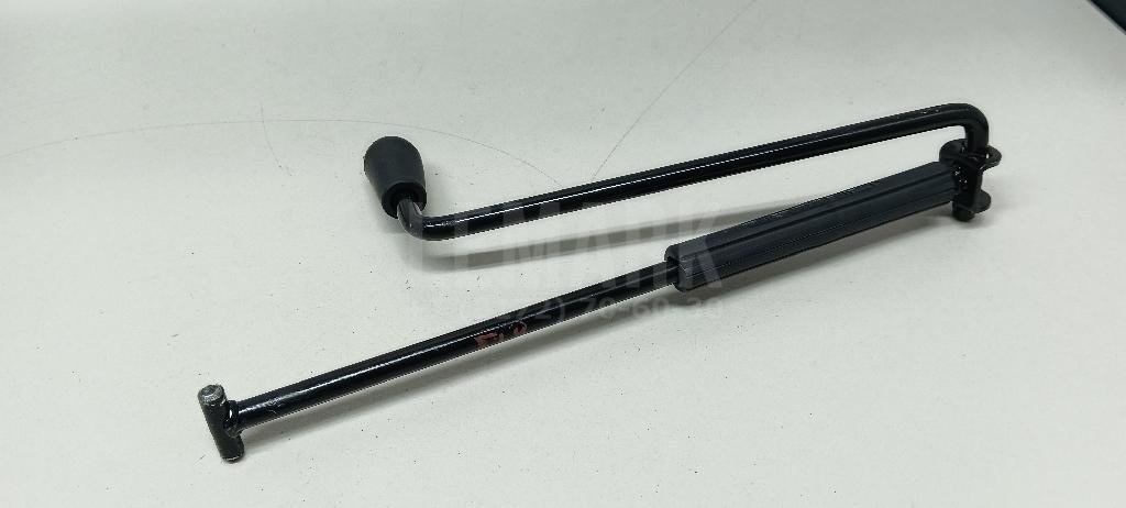 Тяга домкрата