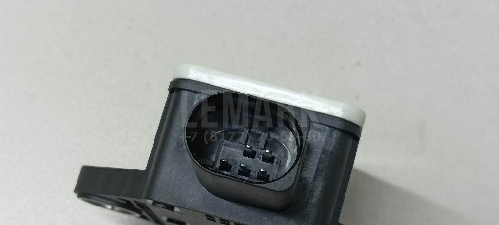 Датчик ускорения для  Audi A3 (8Y) 2020