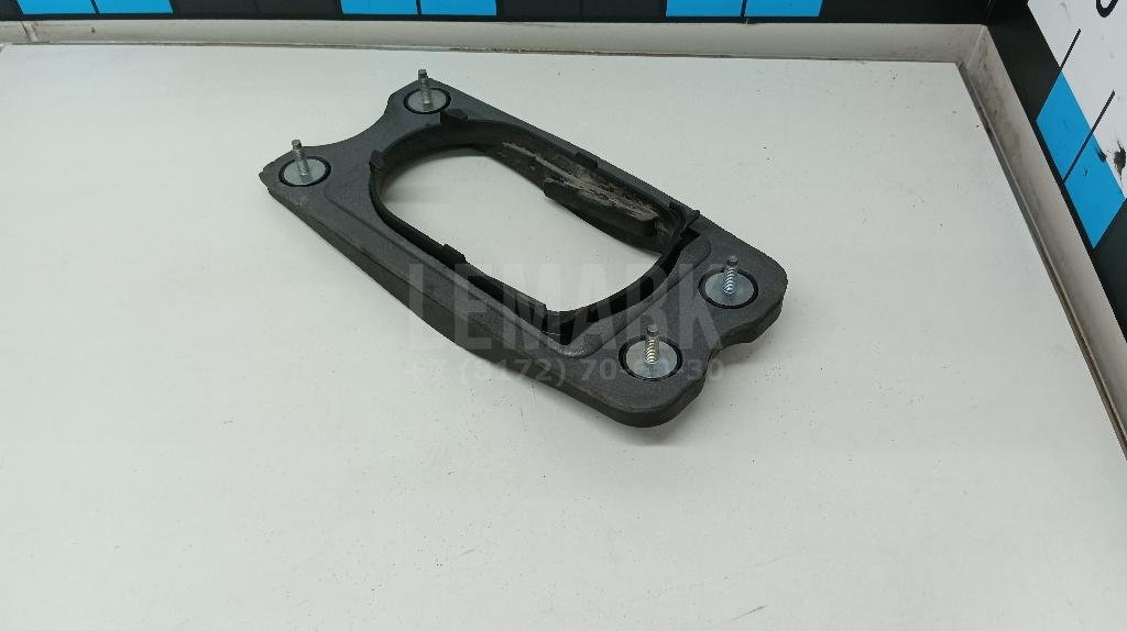 Кронштейн кулисы КПП