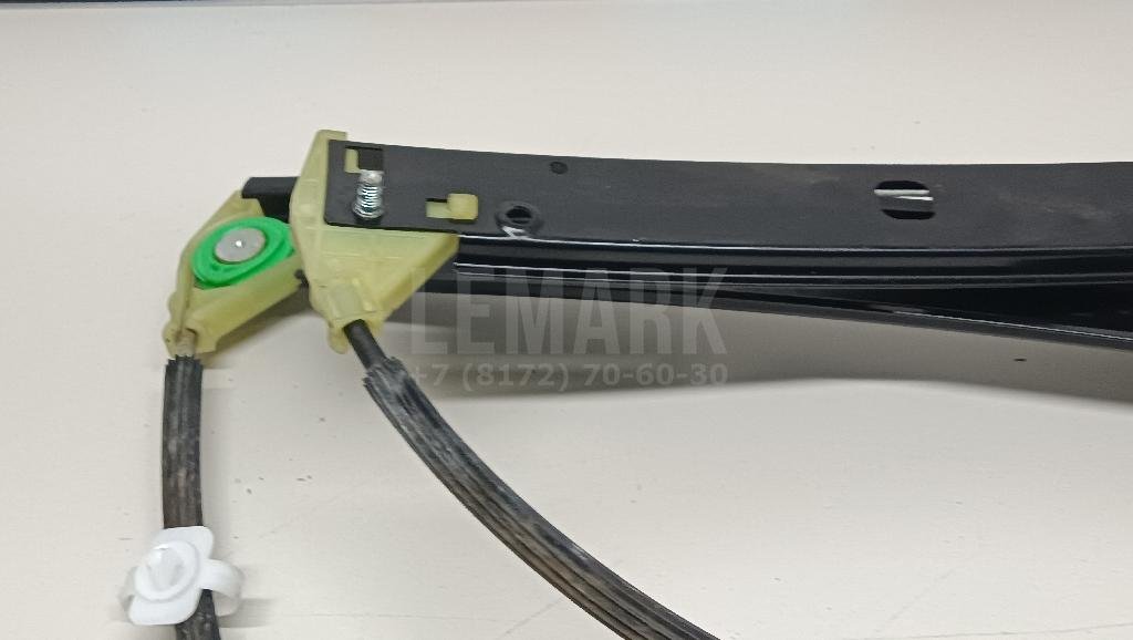 Стеклоподъемник электр. передний левый