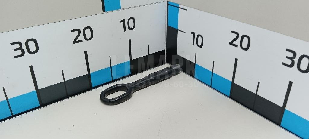 Крюк буксировочный