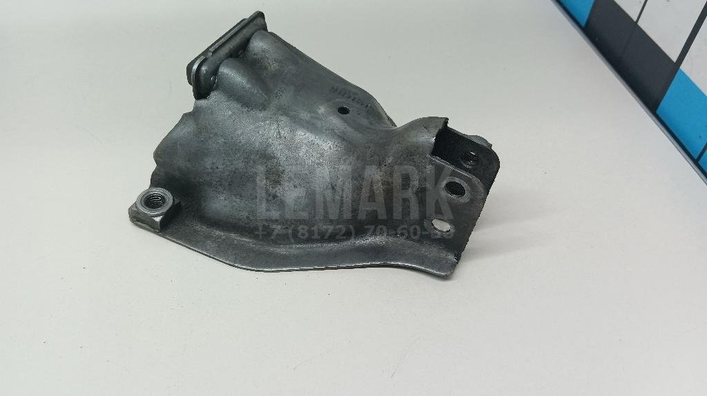 Кронштейн опоры двигателя