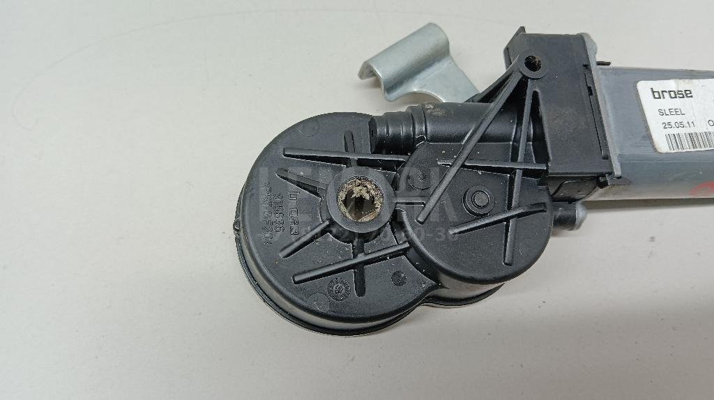 Моторчик регулировки сиденья