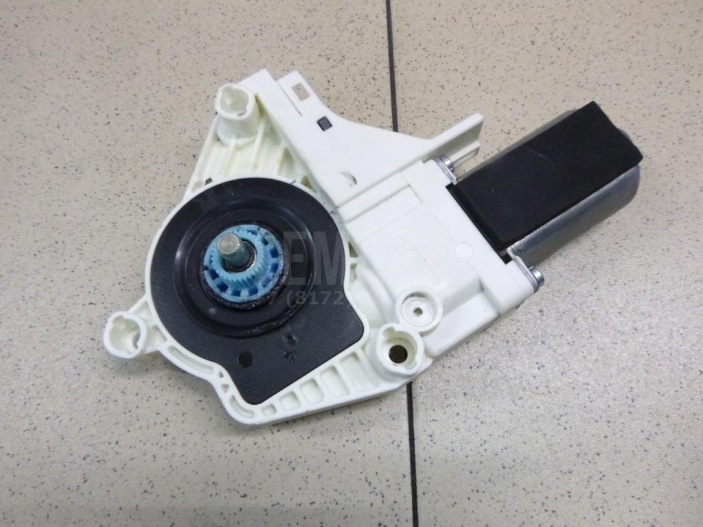 Моторчик стеклоподъемника