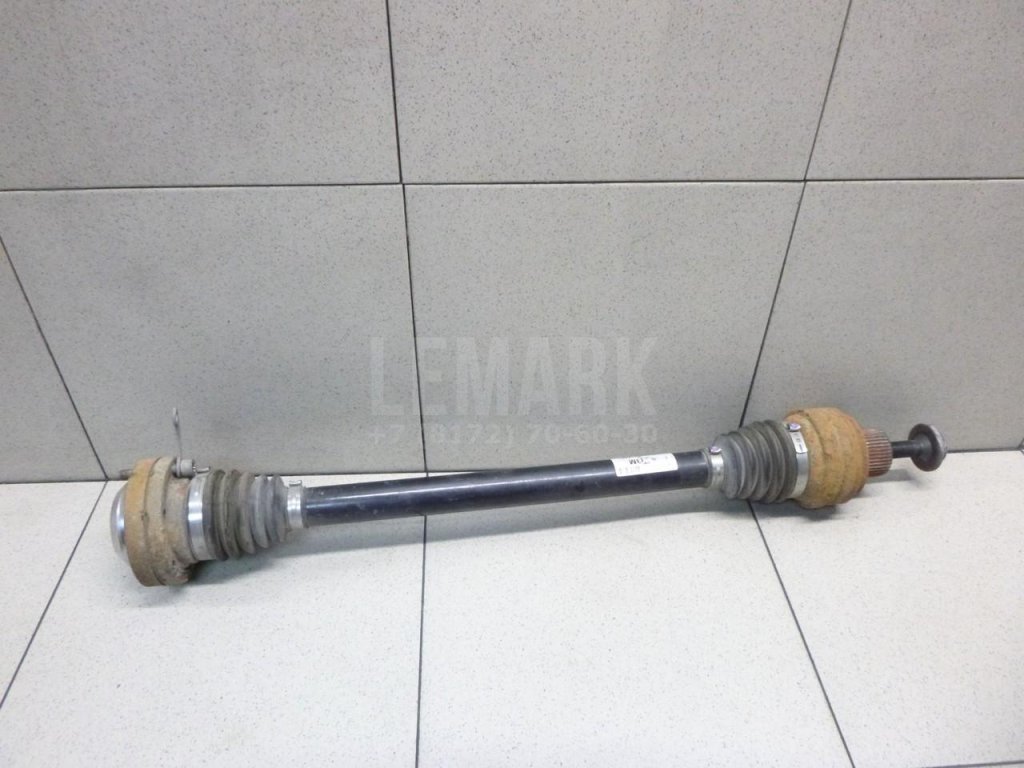 Полуось задняя