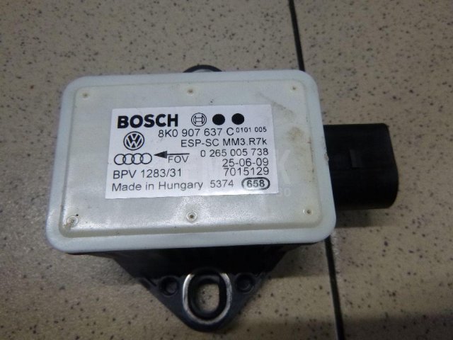 Датчик ускорения