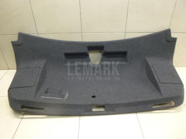 Обшивка крышки багажника