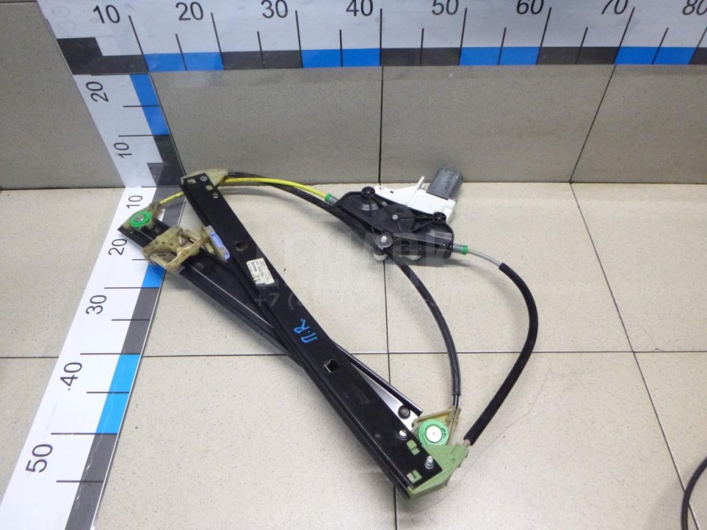 Стеклоподъемник электр. передний правый