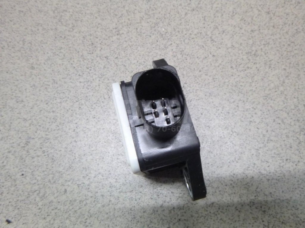 Датчик ускорения