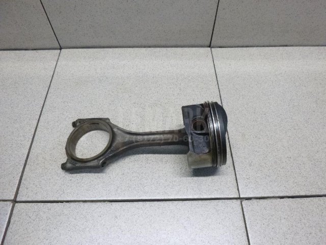 Поршень с шатуном