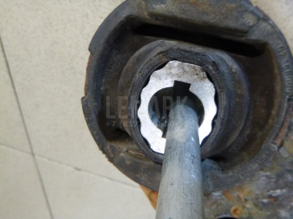 Балка задняя