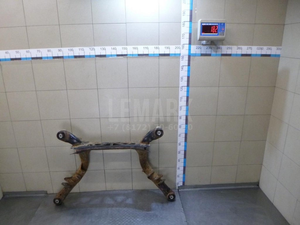 Балка задняя