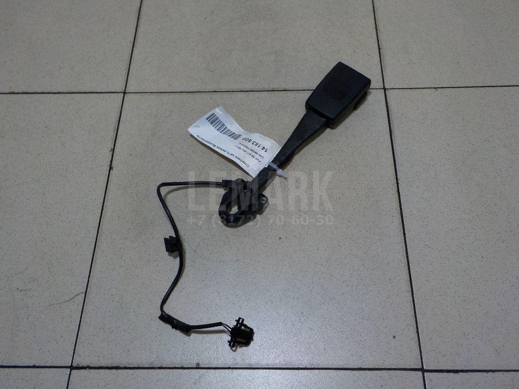 Ответная часть ремня безопасности