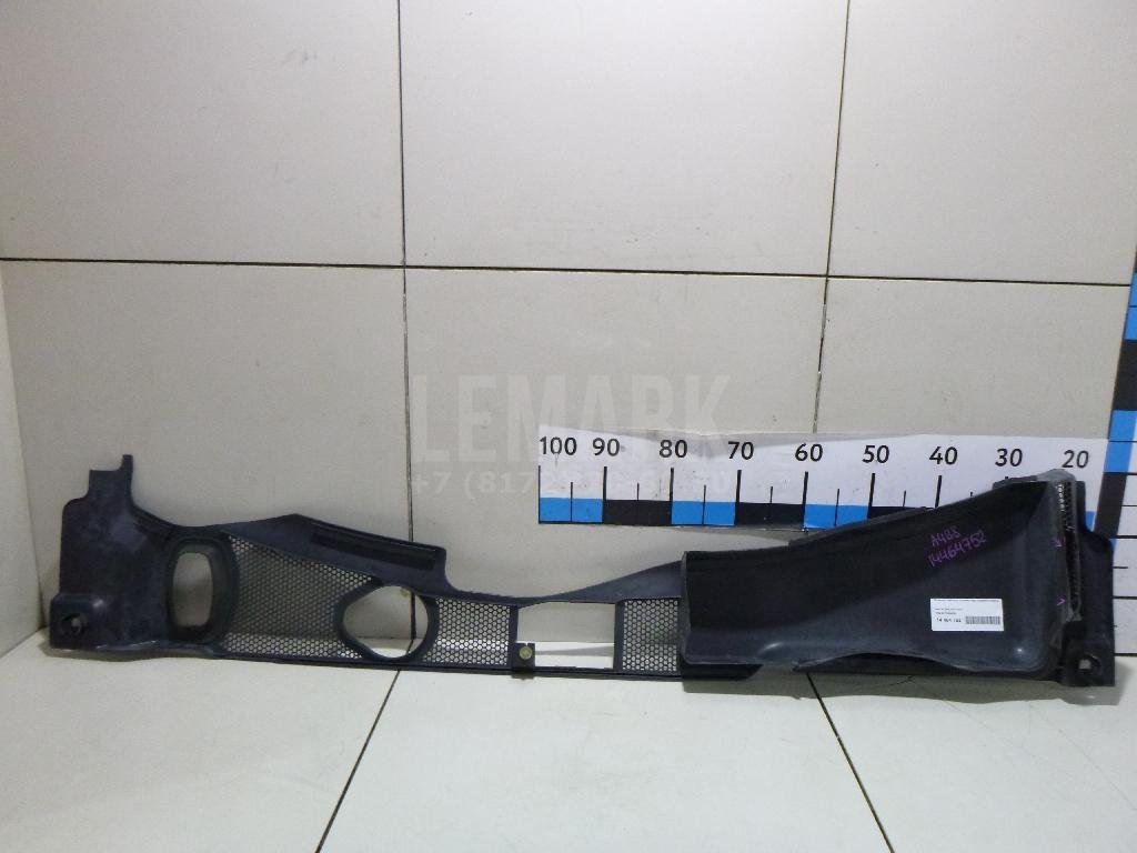 Решетка стеклооч. (планка под лобовое стекло)