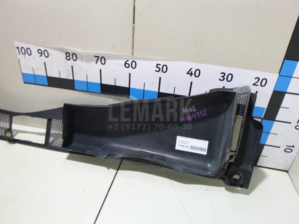 Решетка стеклооч. (планка под лобовое стекло)