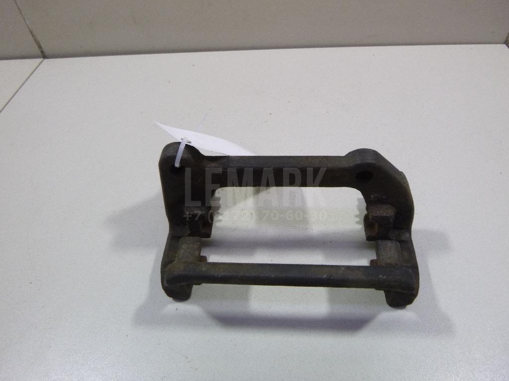 Скоба суппорта заднего левого