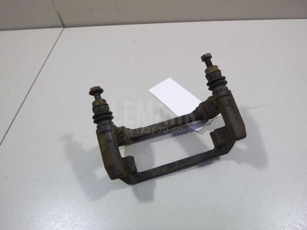 Скоба суппорта заднего левого