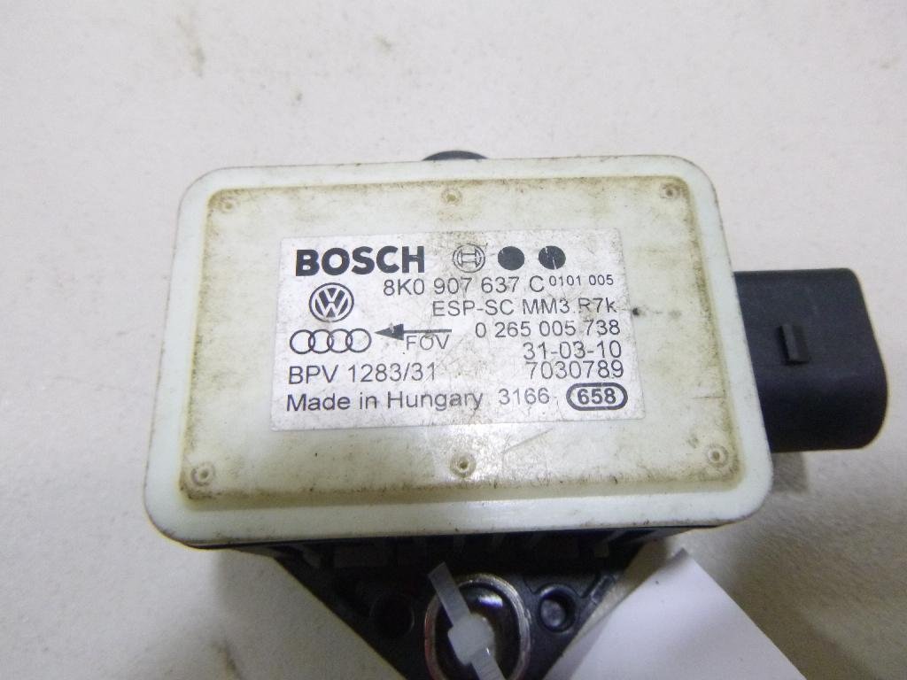 Датчик ускорения