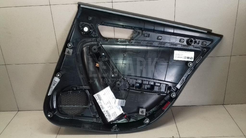 Обшивка двери задней левой