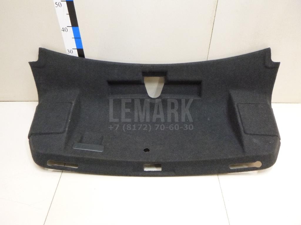 Обшивка крышки багажника