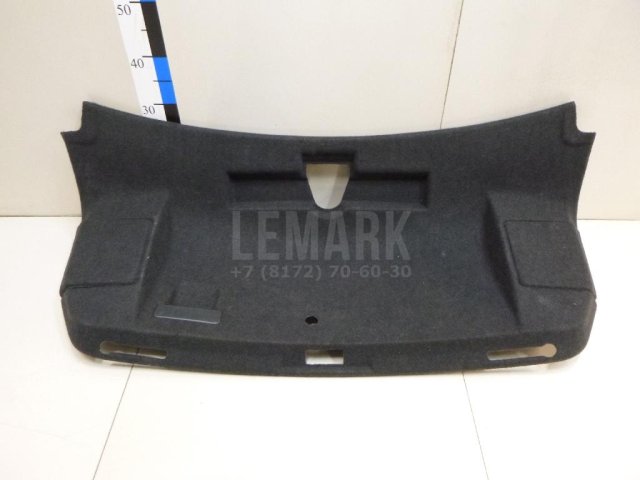 Обшивка крышки багажника