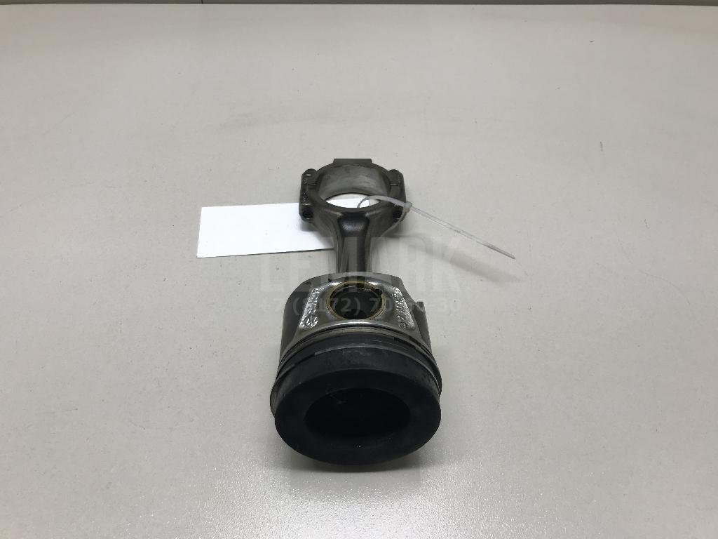 Поршень с шатуном