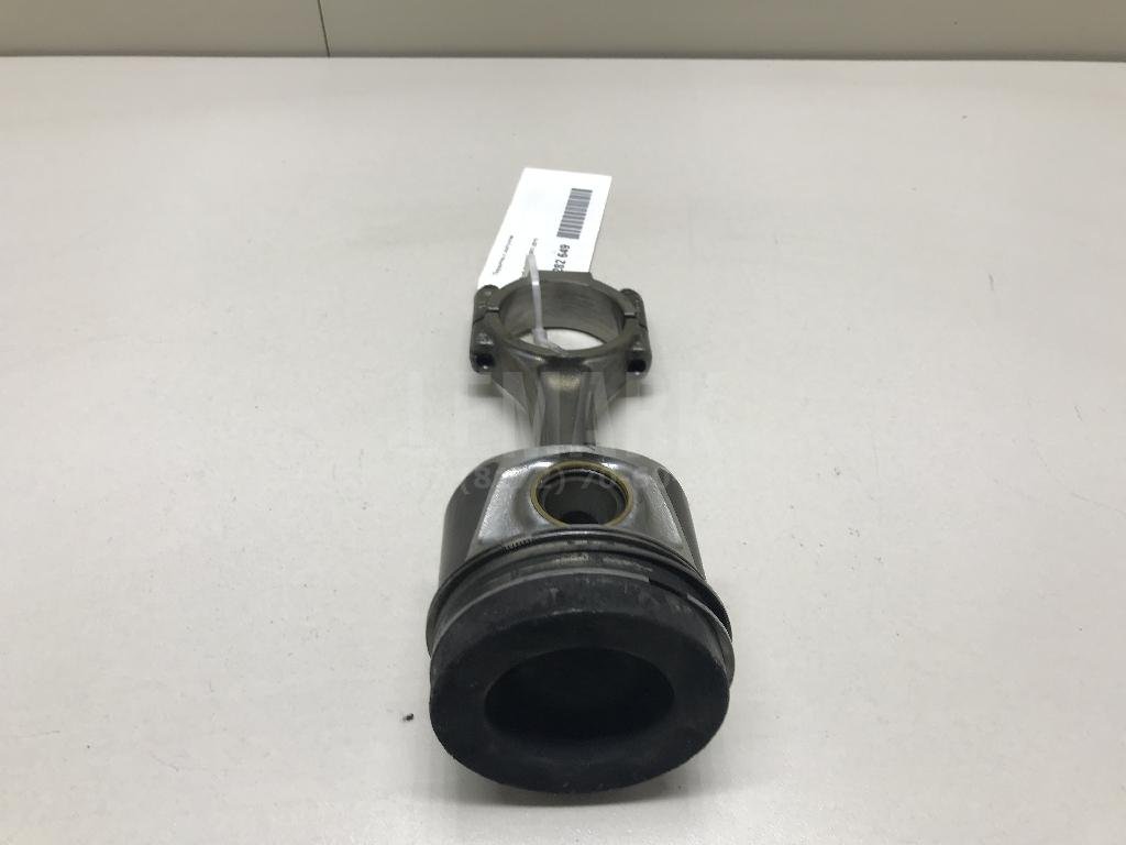 Поршень с шатуном