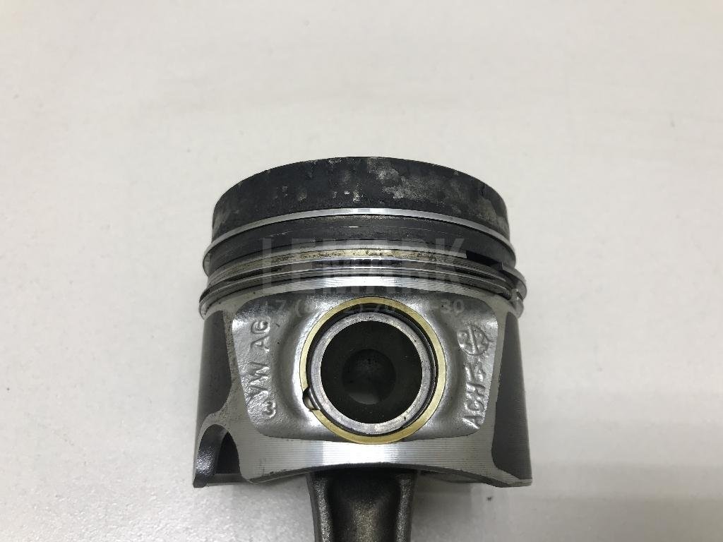 Поршень с шатуном