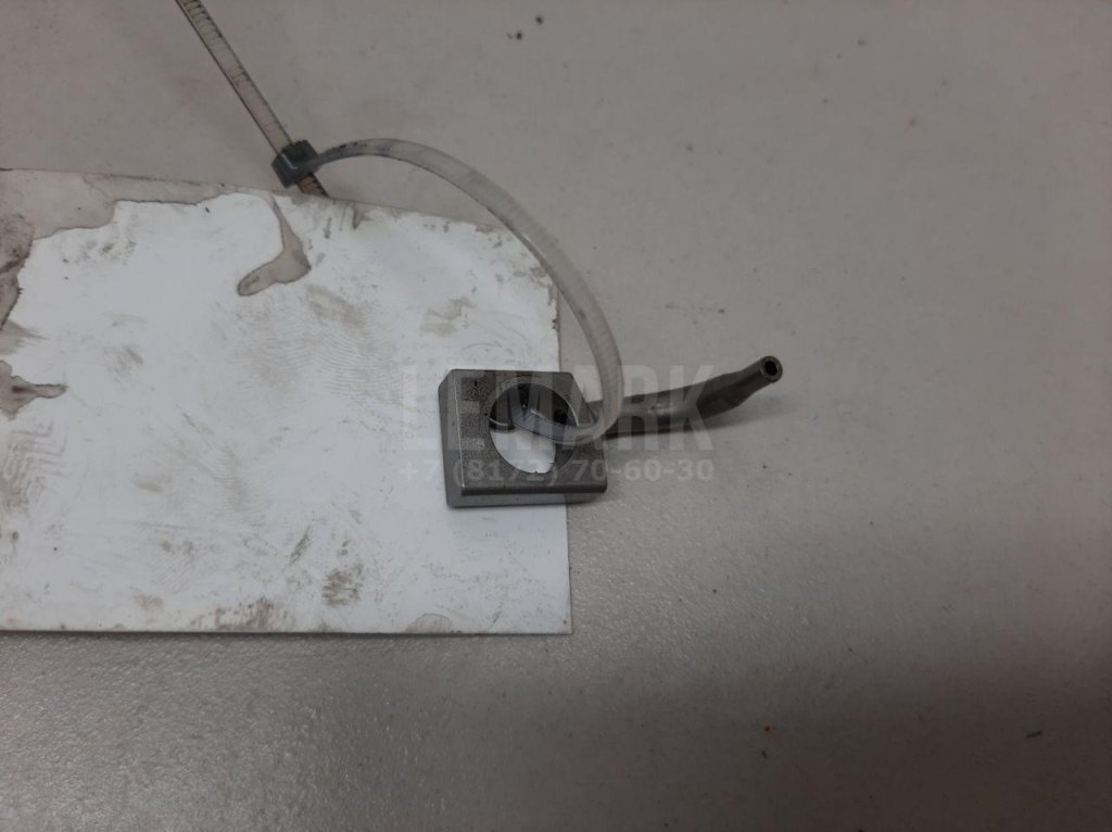 Форсунка масляная для  Audi A4 [B8] 2007-2015