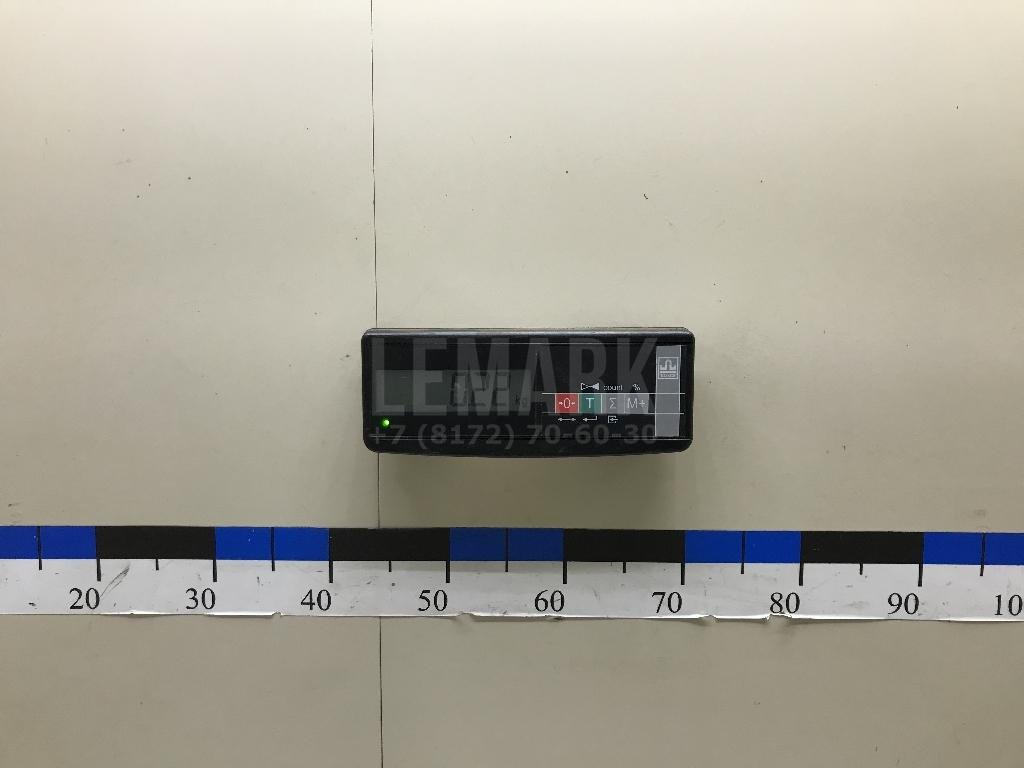 Накладка двери передней левой