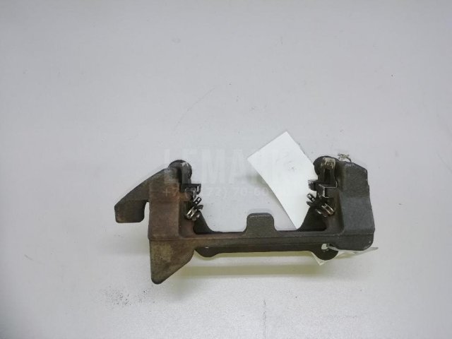 Скоба суппорта заднего левого