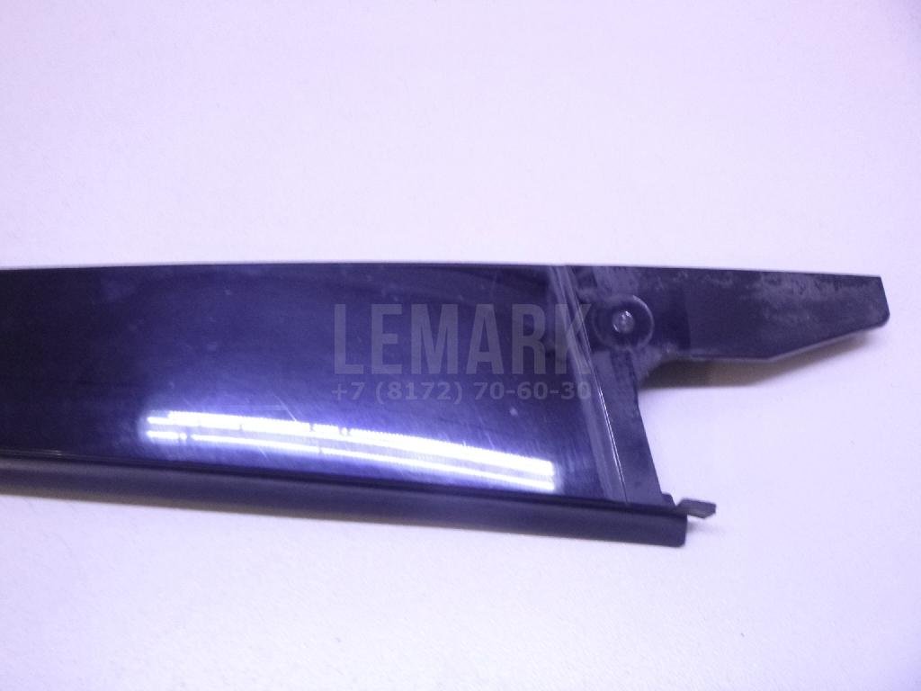 Накладка двери задней левой