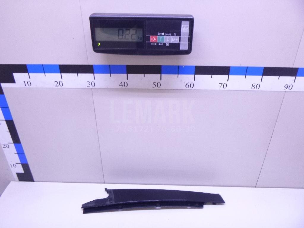 Накладка двери задней левой