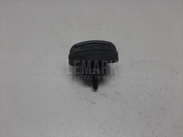 Крышка топливного бака