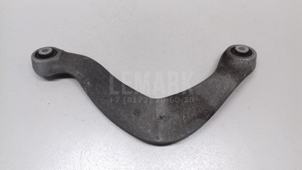 Рычаг задний верхний правый