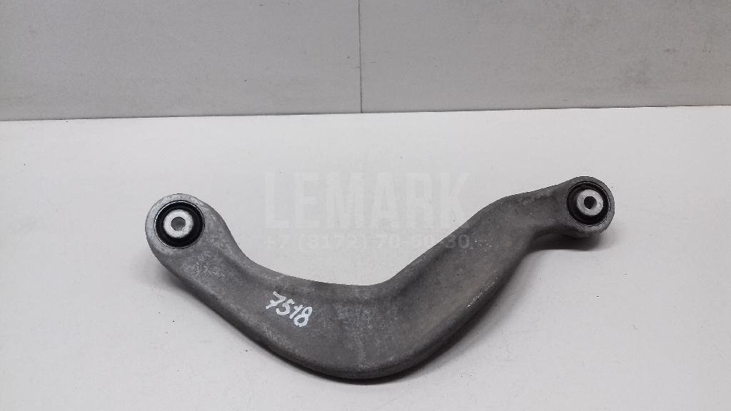 Рычаг задний верхний правый