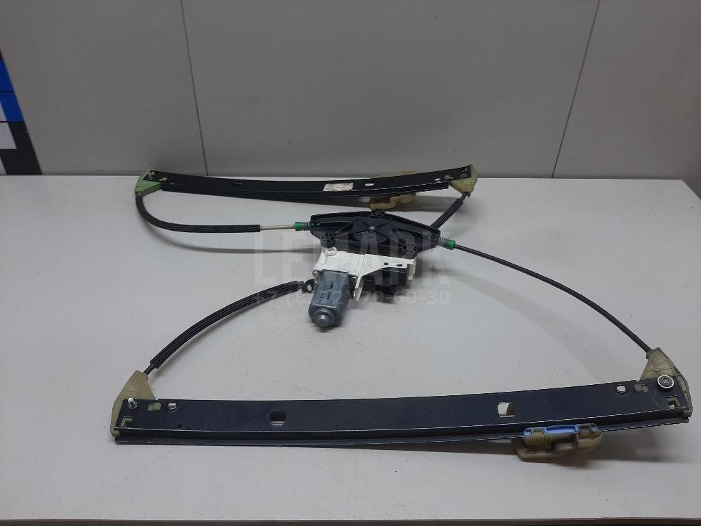 Стеклоподъемник электр. передний правый